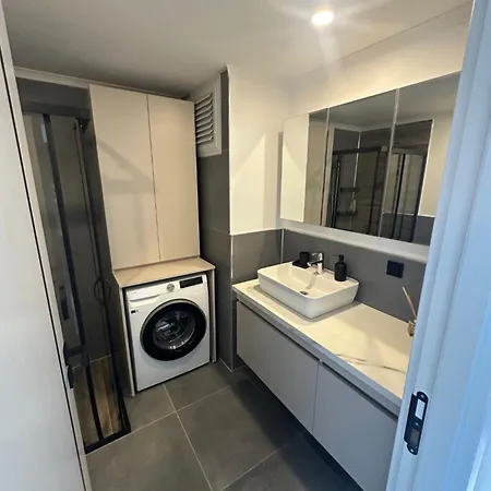 Charmante, Moderne 10 Minuten Fussweg Zum Strand! * Сіде