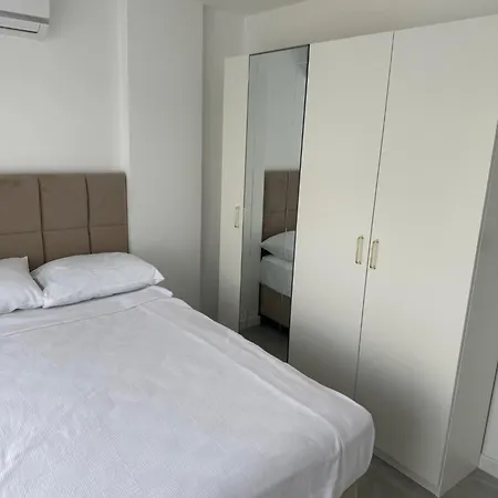 Charmante, Moderne 10 Minuten Fussweg Zum Strand! * Сіде